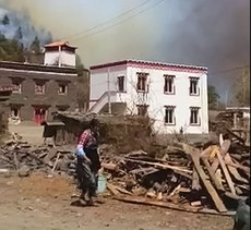 Forest-Fire-in-Tringyushi-Village-Dhartsedo-County.JPG