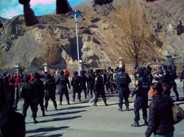 Armed-Forces-in-Lhasa-City-2008.JPG