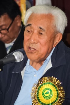 Gyalo-Dhondup-addresses-during-the-TYC-meeting.JPG