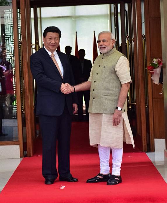 Modi-with-Xi-Jinping-17-SEp-2014.jpg