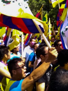 Tibetans-protest-in-MT-New-Delhi-17-Sep-2014.jpg