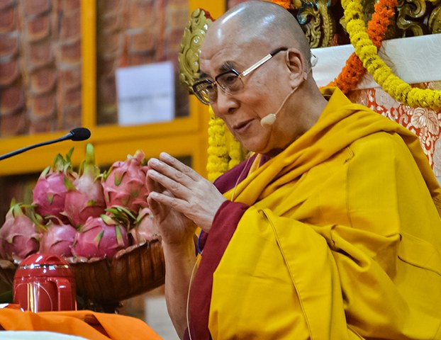 Dalai-Lama-begins-teaching-for-Southeast-Asians.jpg