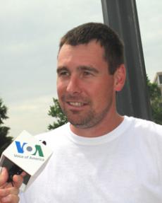 威廉斯认为将资料放在中国是给中国黑客方便 威廉斯认为将资料放在中国是给中国黑客方便