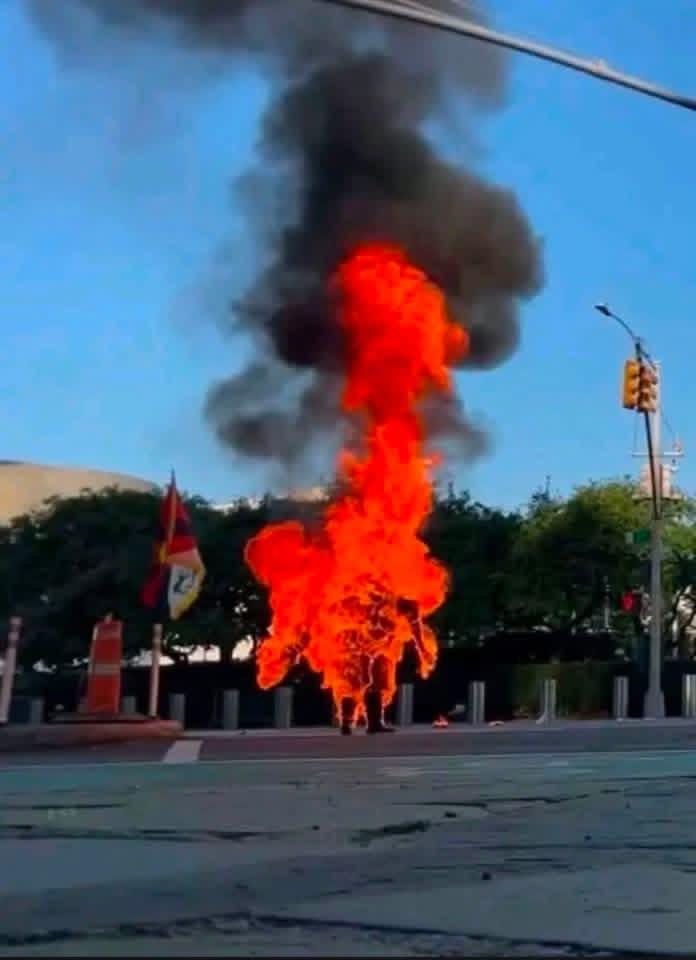流亡藏人洛嘎·让贊于美国自焚,抗议中共对西藏的高压统治/ 丹增潘多