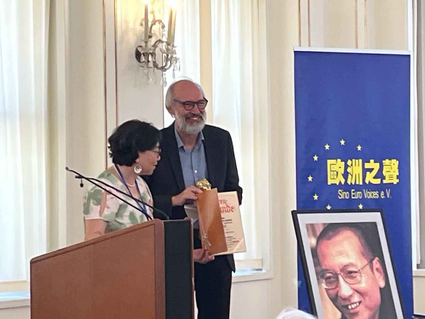 首届刘晓波人权奖颁奖典礼在德国莱比锡举/北春