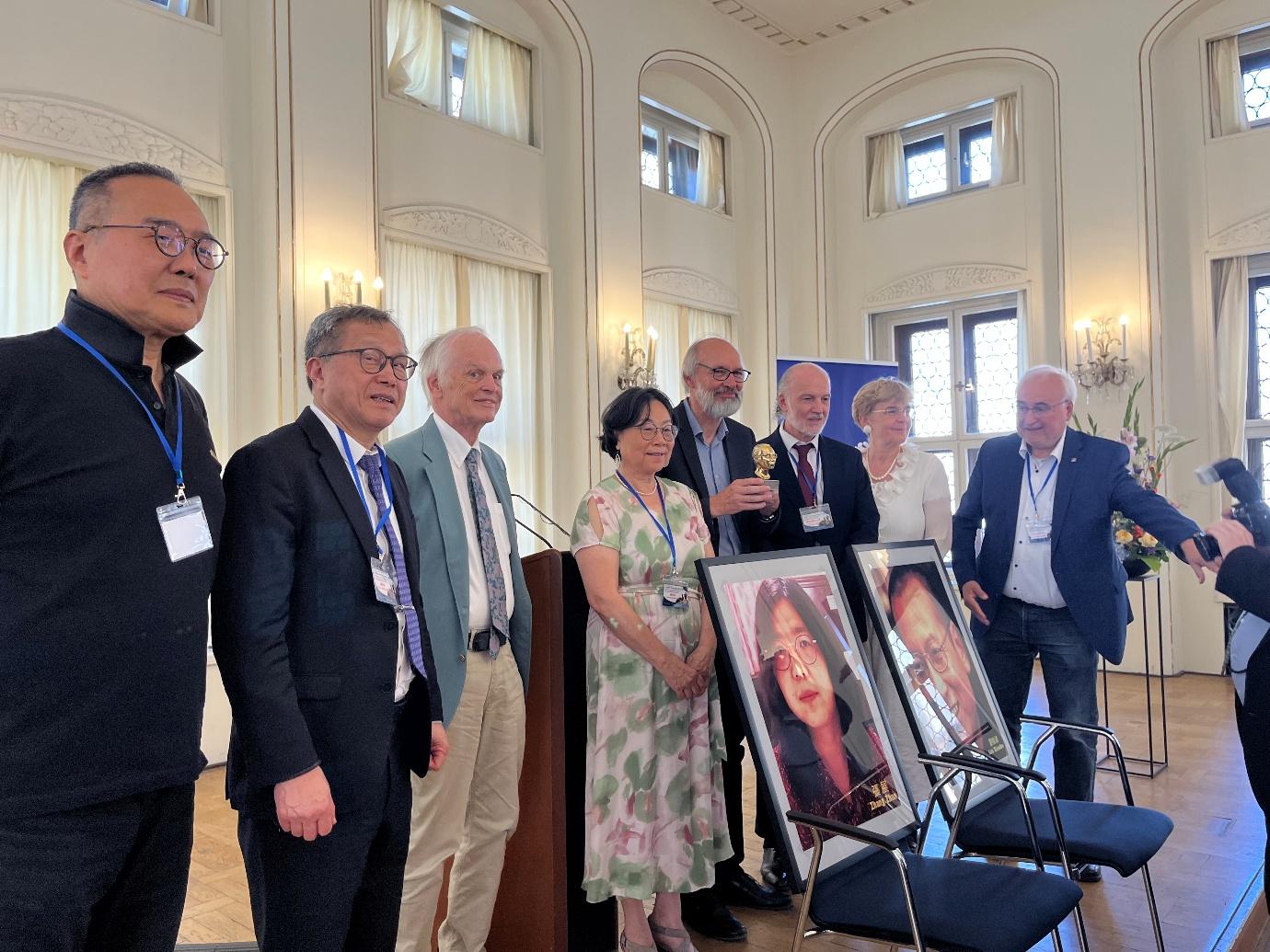 首届刘晓波人权奖颁奖典礼在德国莱比锡举/北春